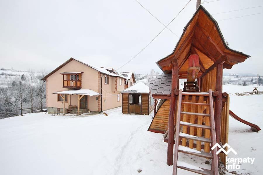 На Гірському Схилі Apartman Szlavszke Kültér fotó
